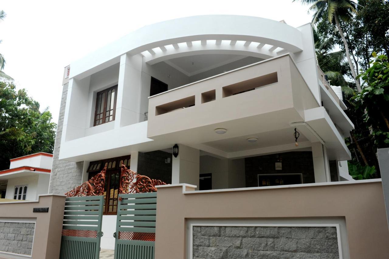 Moksha Homestay Thiruvananthapuram Exterior foto